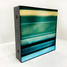 Load image into Gallery viewer, Tokyo Train #38