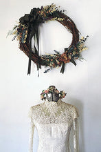 Load image into Gallery viewer, Set of 10 different greeting cards