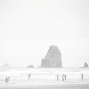 haystack play black and white